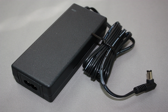 24V ACアダプター (50W/2.08A)