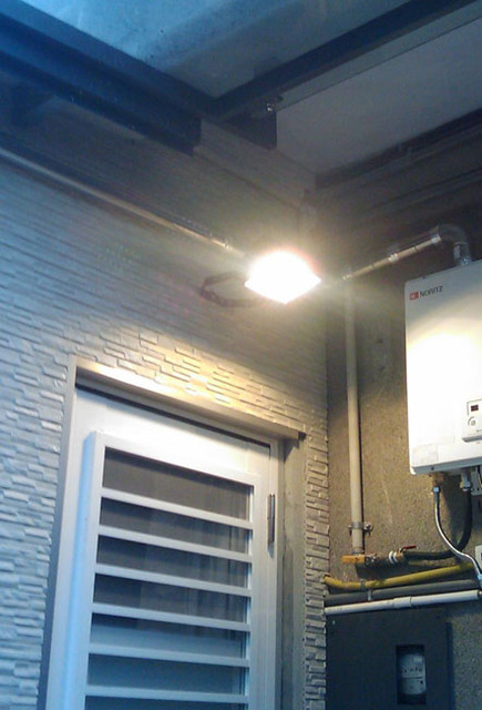 13W 屋外型LEDライト AC入力